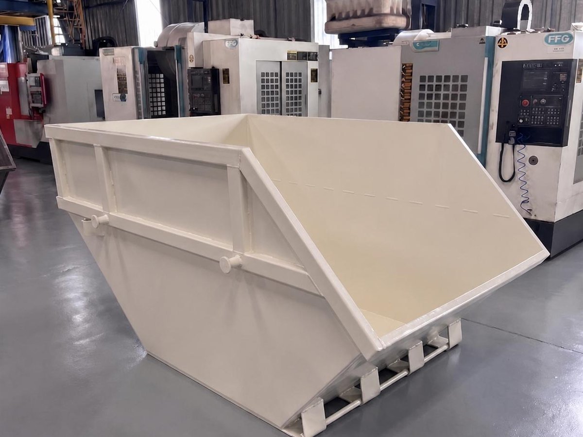 Caçamba Poli 4m³ fabricada pela C.B. Caçambas